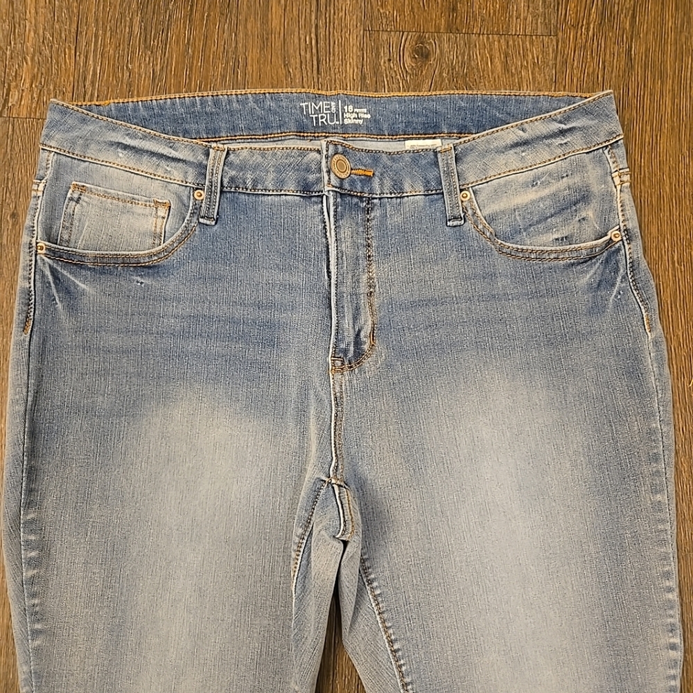 Time and Tru Size 16 Womens Ladies Blue Jeans Petite High Rise Skinny Cotten - Picture 3 of 4